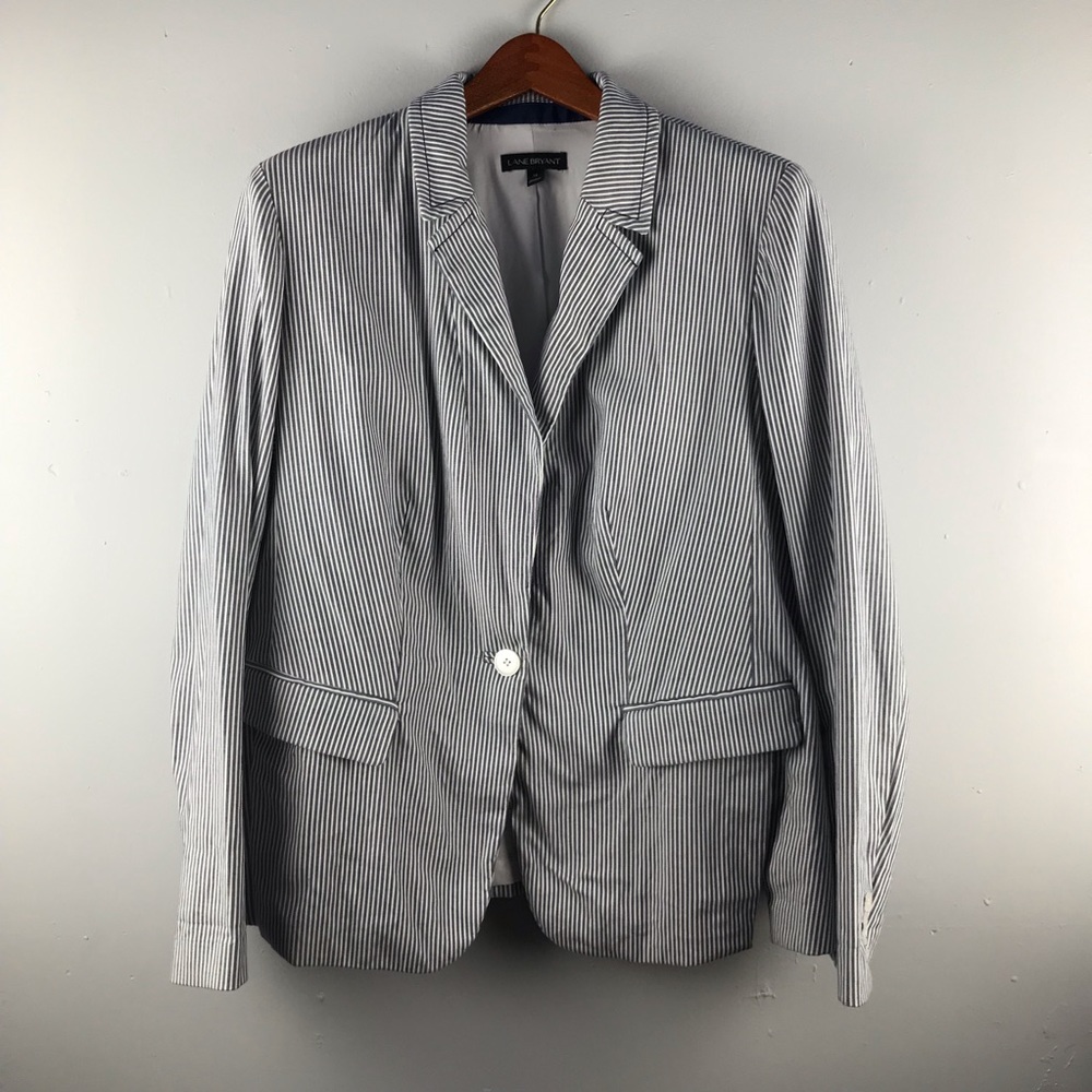 ❤️Lane Bryant Pin Stripe Work Blazer Jacket